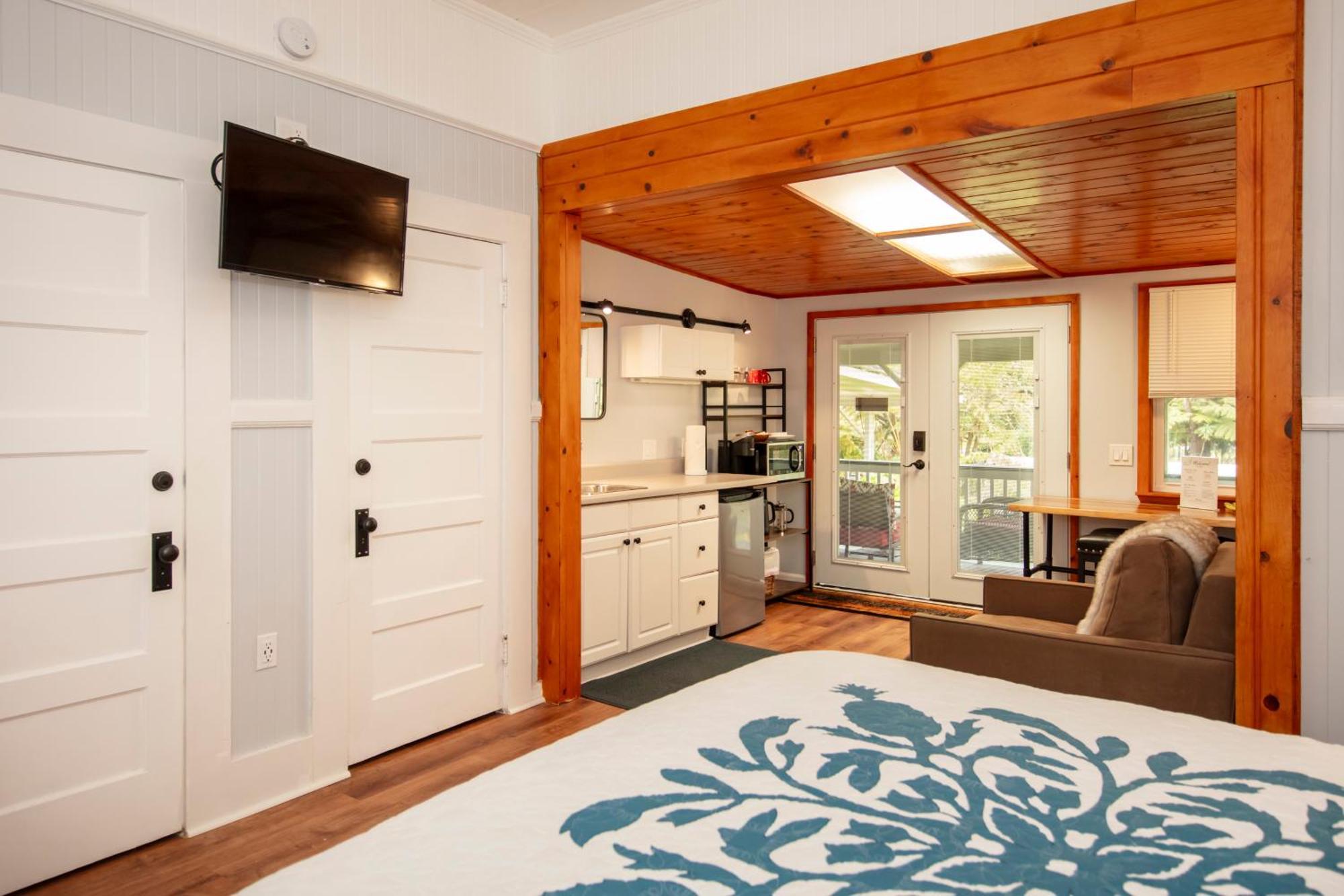 Aloha Junction Bed And Breakfast -Minutes Away From Hawaii Volcanoes National Park Екстер'єр фото