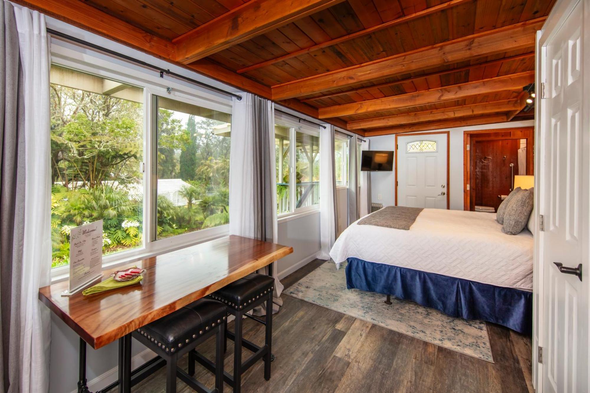 Aloha Junction Bed And Breakfast -Minutes Away From Hawaii Volcanoes National Park Екстер'єр фото