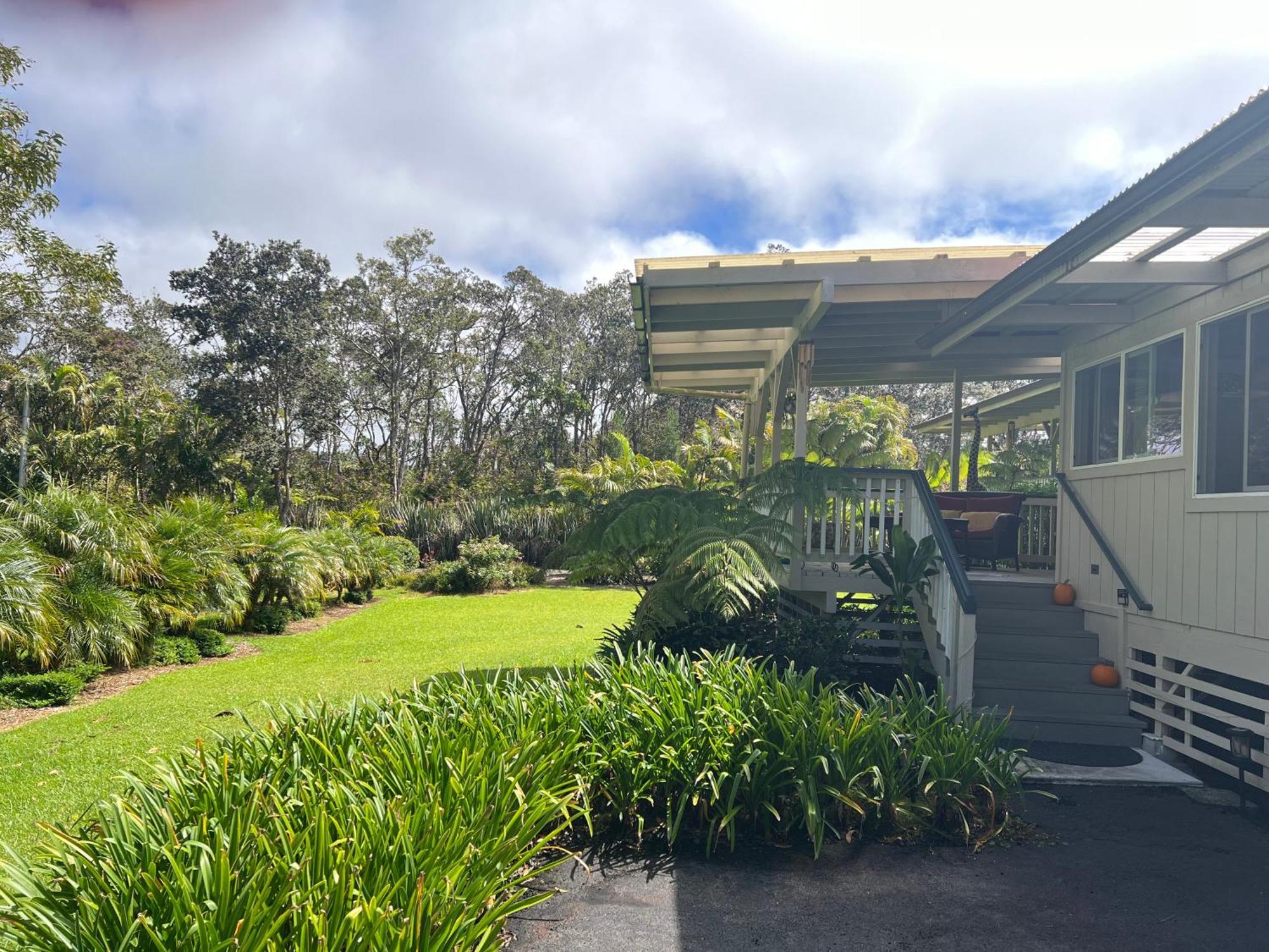 Aloha Junction Bed And Breakfast -Minutes Away From Hawaii Volcanoes National Park Екстер'єр фото