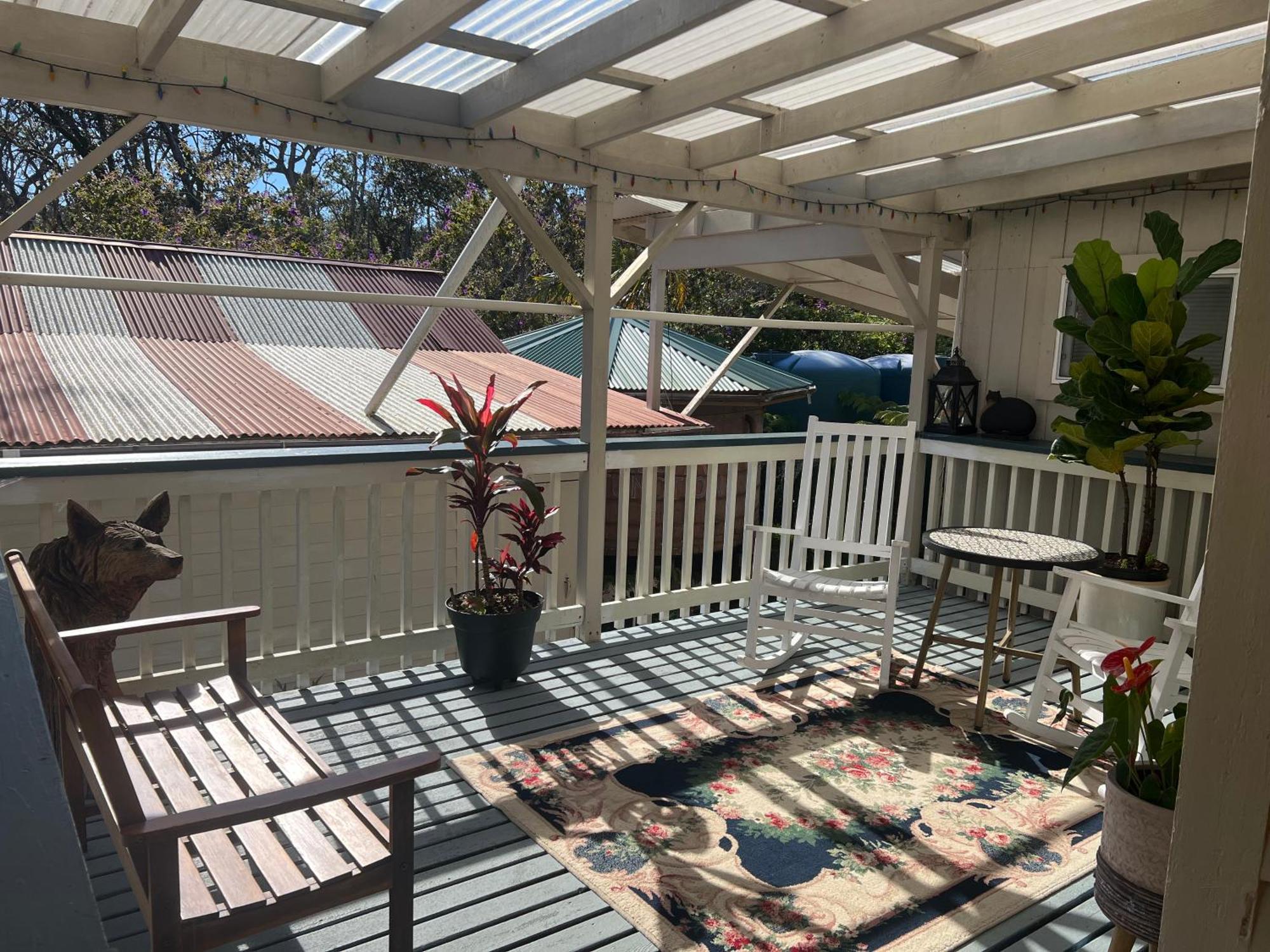 Aloha Junction Bed And Breakfast -Minutes Away From Hawaii Volcanoes National Park Екстер'єр фото