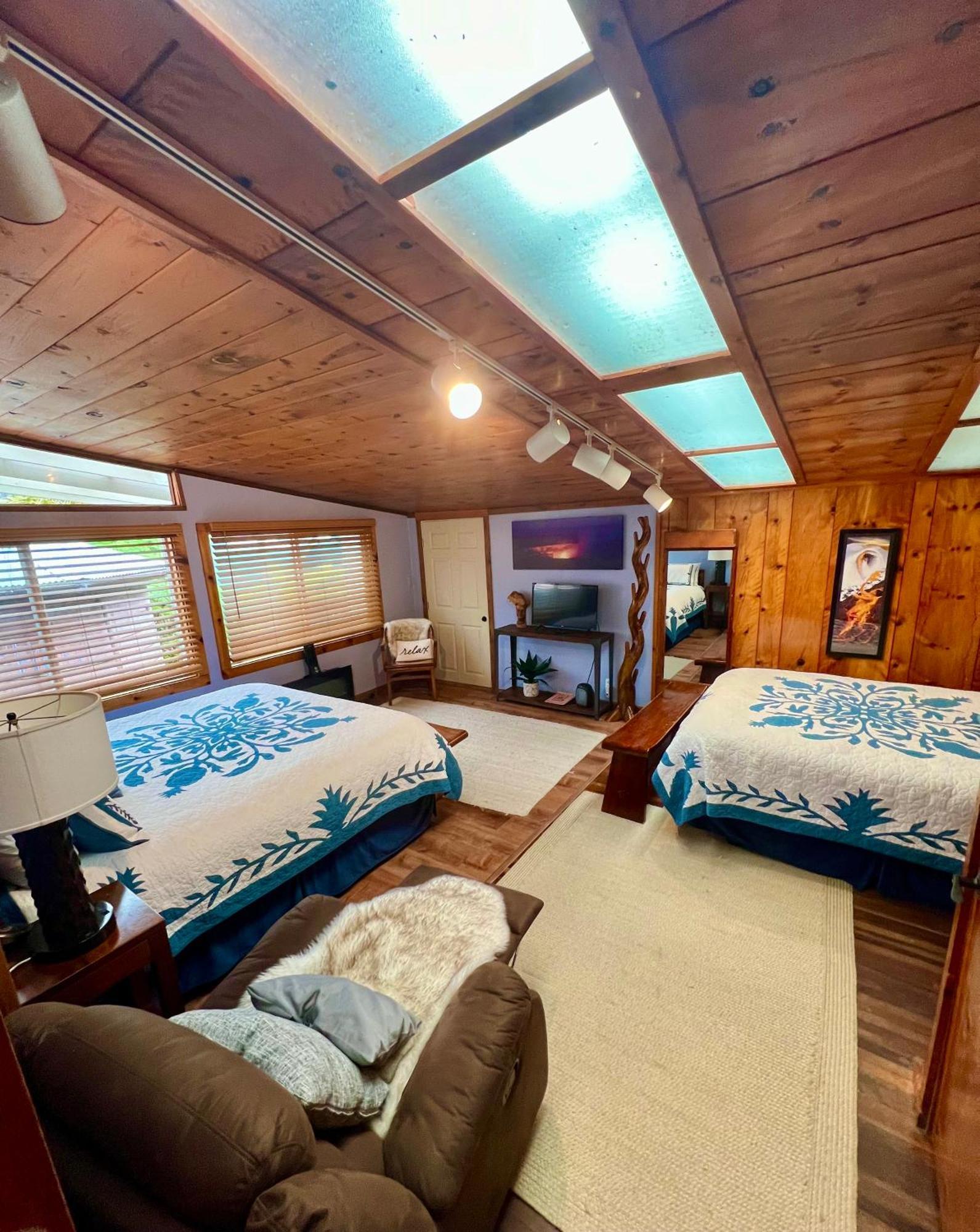 Aloha Junction Bed And Breakfast -Minutes Away From Hawaii Volcanoes National Park Екстер'єр фото
